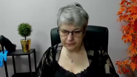 I R I S online show from March 10, 7:21 am