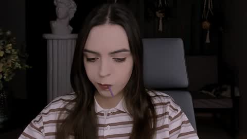 Iris online show from December 5, 12:55 pm