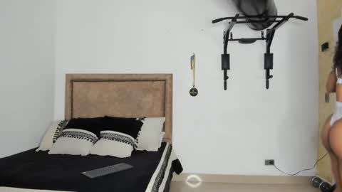 Snapshot of irisfit chatting on October 28, 11:25 am Iris Fit online show from October 28, 11:25 am