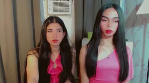 Snapshot of irishlovesyou chatting on March 5, 2:40 am IRISH AND TRIXIE online show from March 5, 2:40 am