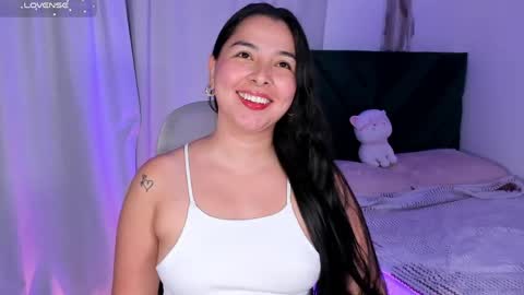 Snapshot of irismoira chatting on April 18, 2:37 am Iris Moira online show from April 18, 2:37 am