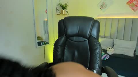 Iris online show from October 29, 3:42 am