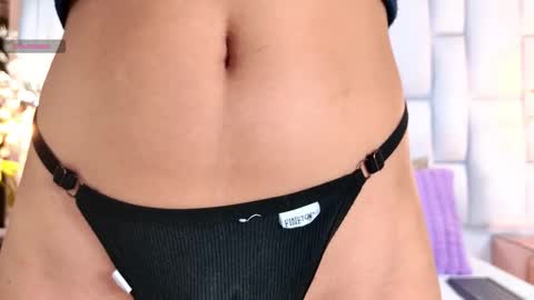 Snapshot of irissross chatting on November 15, 11:29 am Iris online show from November 15, 11:29 am