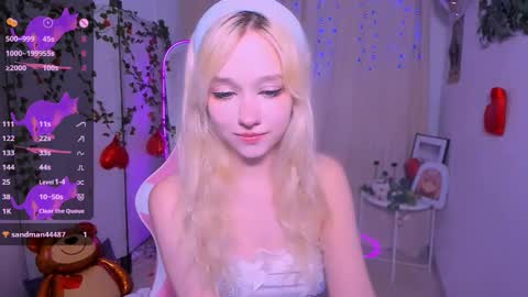 Snapshot of irma_bell chatting on February 19, 5:49 am Irma online show from February 19, 5:49 am