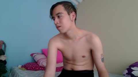 irondante01 online show from February 16, 9:22 pm