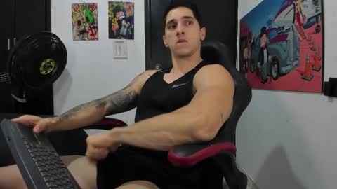 Snapshot of ironflex1 chatting on October 22, 8:19 pm Jake online show from October 22, 8:19 pm