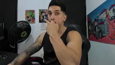 Snapshot of ironflex1 chatting on October 26, 11:42 pm Jake online show from October 26, 11:42 pm