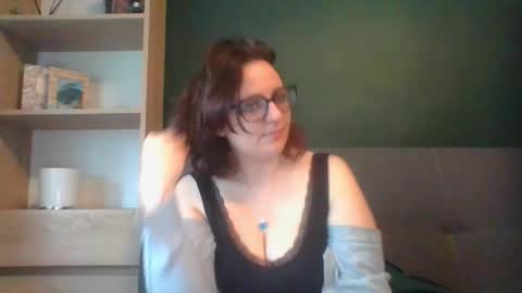 Paris online show from May 12, 5:59 am