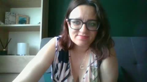 Paris online show from June 10, 5:28 am