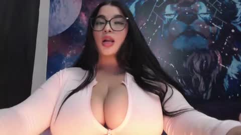 Snapshot of is_candy_west_ chatting on June 13, 4:05 pm Dani online show from June 13, 4:05 pm