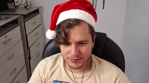 Snapshot of is_jesus chatting on December 5, 8:44 pm Jess online show from December 5, 8:44 pm