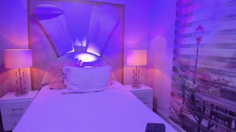    online show from October 30, 7:43 am