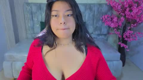 Snapshot of isa_s chatting on May 15, 2:13 pm Isa online show from May 15, 2:13 pm