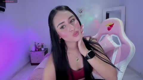 Snapshot of isaa_diamond chatting on July 19, 3:16 pm isaa_diamond online show from July 19, 3:16 pm