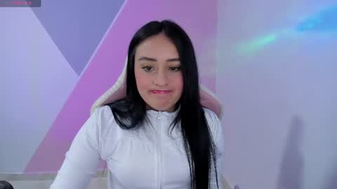 Snapshot of isaa_diamond chatting on July 31, 11:48 pm isaa_diamond online show from July 31, 11:48 pm