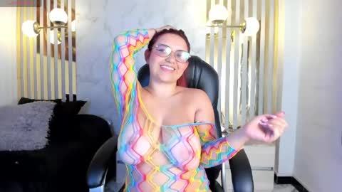 Isa online show from April 16, 7:25 pm