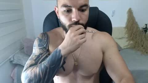 Isaac carter online show from December 18, 11:16 am