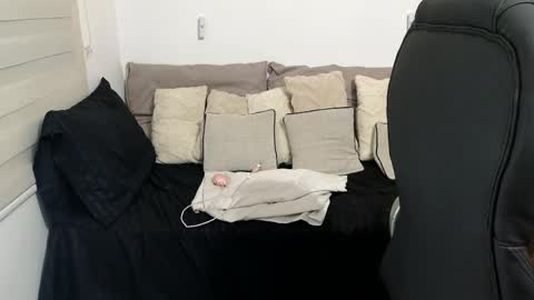 Isaac carter online show from March 27, 3:01 am