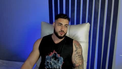 Isaac online show from November 23, 9:14 pm