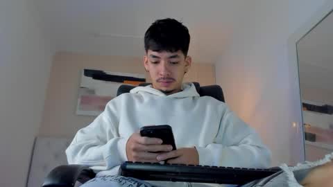 isaac_cryston online show from December 20, 7:32 pm