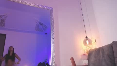 Isabela online show from March 23, 11:47 am