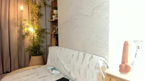 isabelastefano online show from July 16, 3:23 am