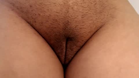 isabelateran online show from April 4, 6:16 pm