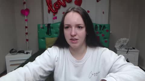 IsabelBlackberry online show from October 15, 5:29 am