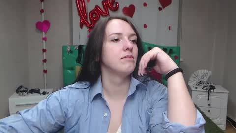 IsabelBlackberry online show from October 17, 5:21 am