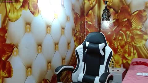 Snapshot of isabella_barbie chatting on March 2, 4:47 am sabella barbie online show from March 2, 4:47 am