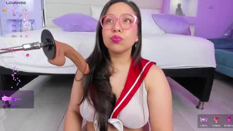 Isa online show from February 12, 3:29 am