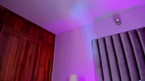   online show from April 4, 5:16 am