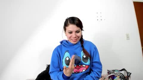 isabella_jaramillo online show from October 24, 12:45 pm