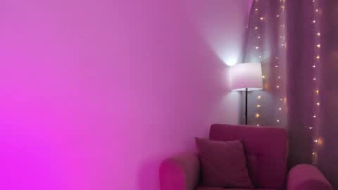 ISABELLA online show from April 5, 2:42 am