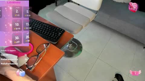   online show from January 9, 5:33 pm