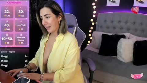   online show from January 28, 5:24 pm