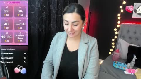   online show from February 14, 8:48 pm
