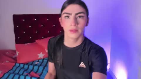 Isabella Moon9 online show from June 24, 11:31 am