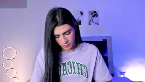 Isabella Moon9 online show from July 17, 12:23 pm