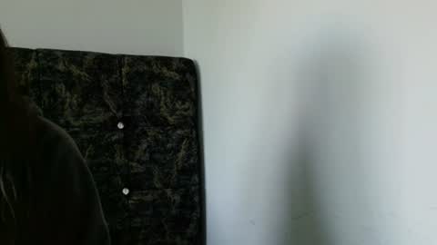 Isabella Nowa online show from June 22, 11:40 am
