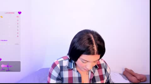 Snapshot of isabellaa_1 chatting on July 25, 3:37 am isabellaa_1 online show from July 25, 3:37 am