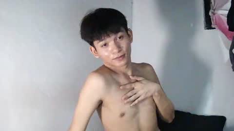 Isabella online show from April 22, 4:30 pm