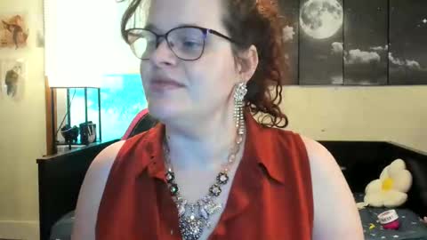 isabellamariedarcy online show from June 10, 5:12 pm