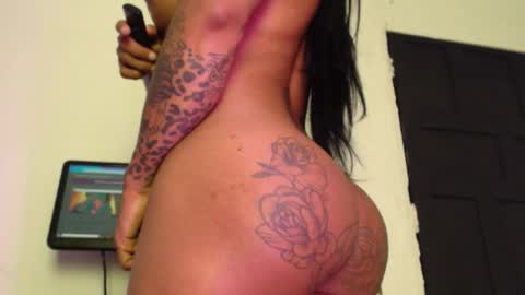 isabelldollts online show from March 16, 3:23 am