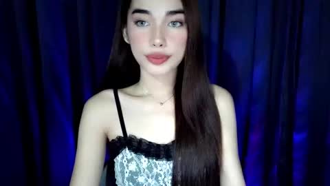 Isabelle online show from June 2, 2:30 pm