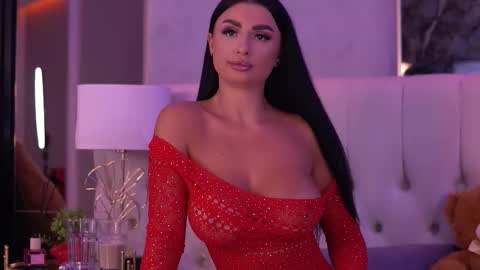 IsabelleHunt online show from September 12, 5:07 am