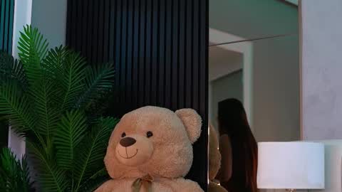 IsabelleHunt online show from October 7, 3:47 am