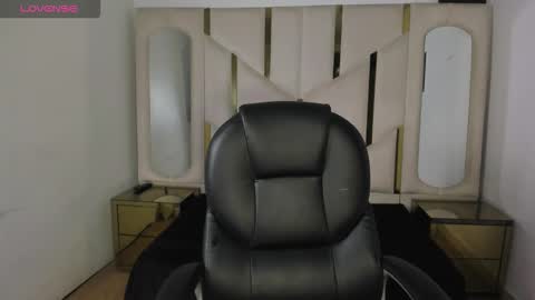 isabellrodriguez18 online show from March 1, 4:03 am