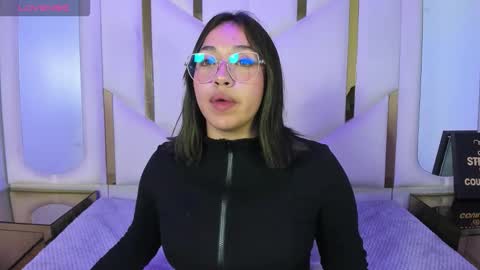 isabellrodriguez18 online show from March 5, 4:19 am