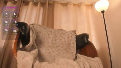 Isabel M online show from September 22, 7:49 pm